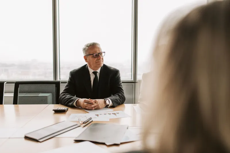 Smarter on Paper, Riskier in Practice: How High-Performing Leaders Quietly Undermine Their Own Judgment